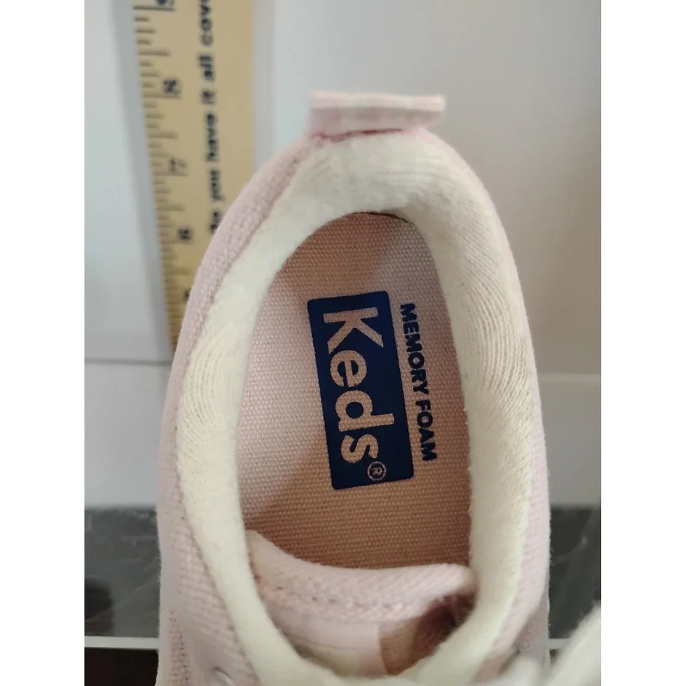 Keds Kids Jump Kick Pink Canvas Memory Foam Lace Up Sneakers 5.5M